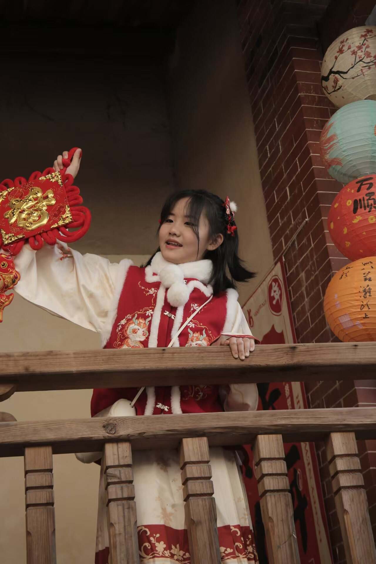 婉意迎春，灵瑞照福-大饼博士的小星星们应援站