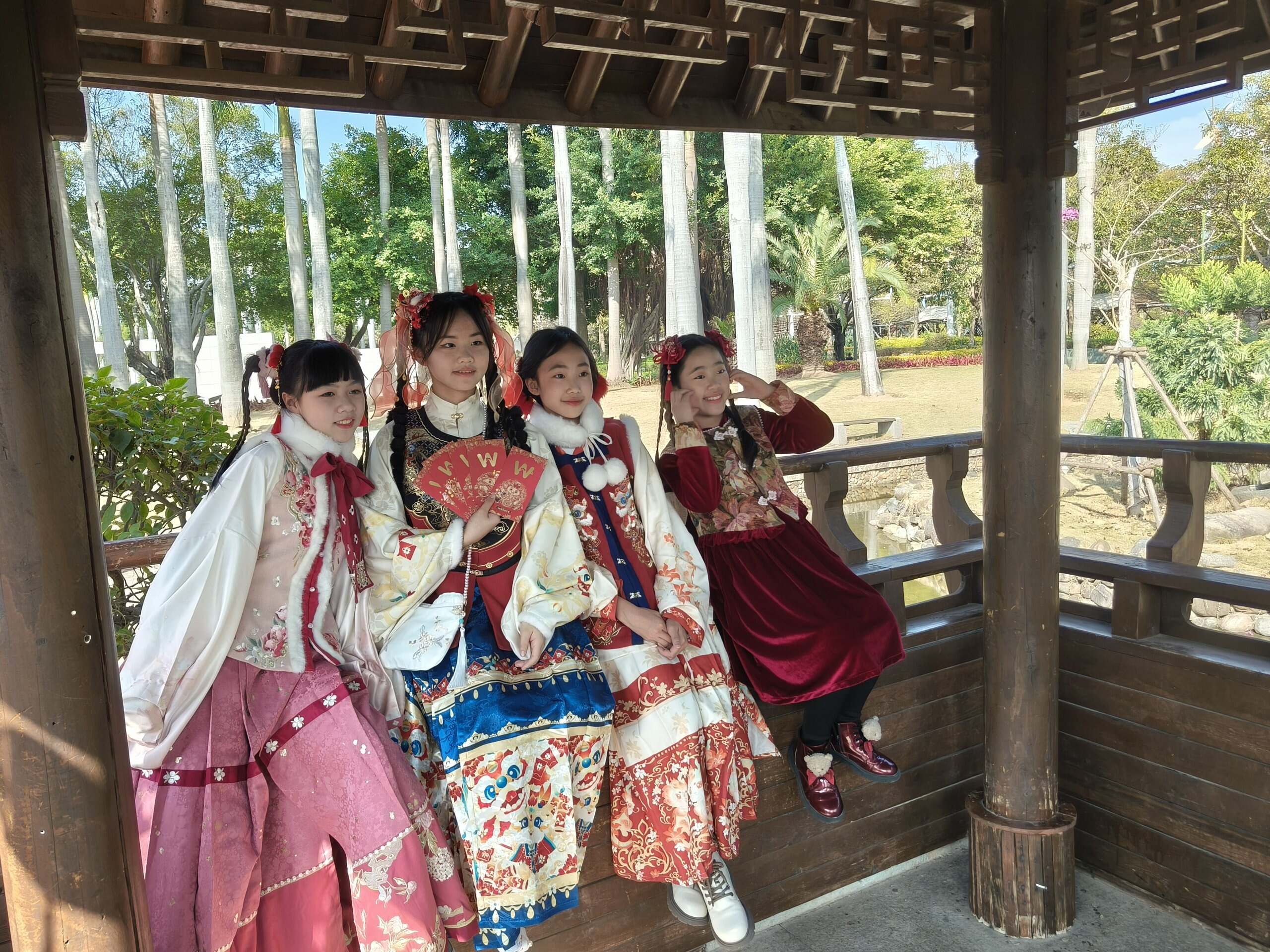 风与温柔皆向你-大饼博士的小星星们应援站