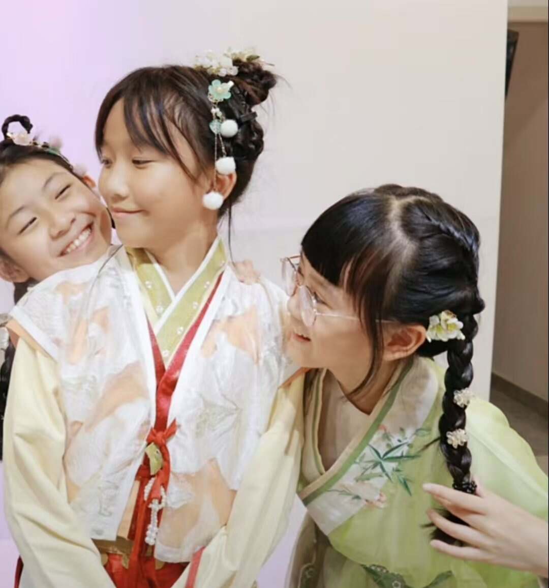 致敬每一位劳动者!-大饼博士的小星星们应援站