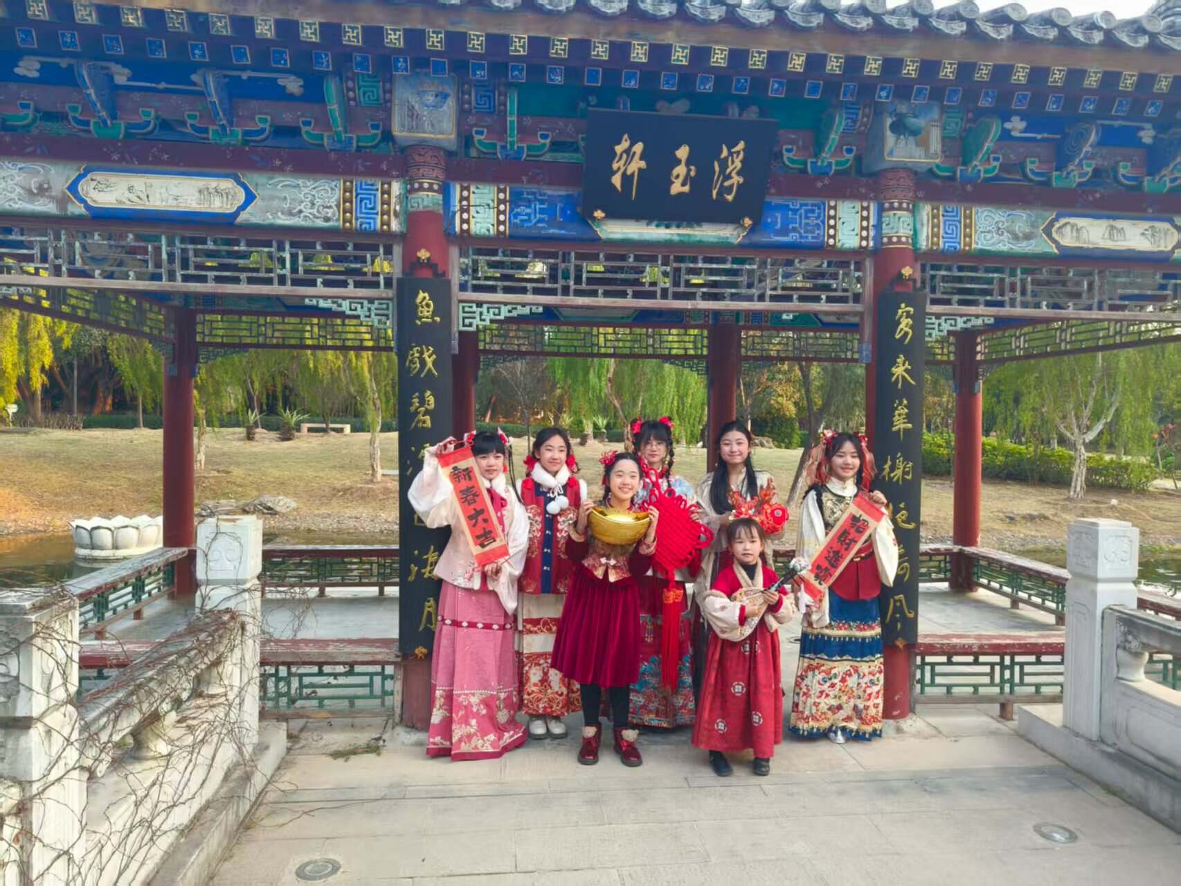 国庆节快乐-大饼博士的小星星们应援站