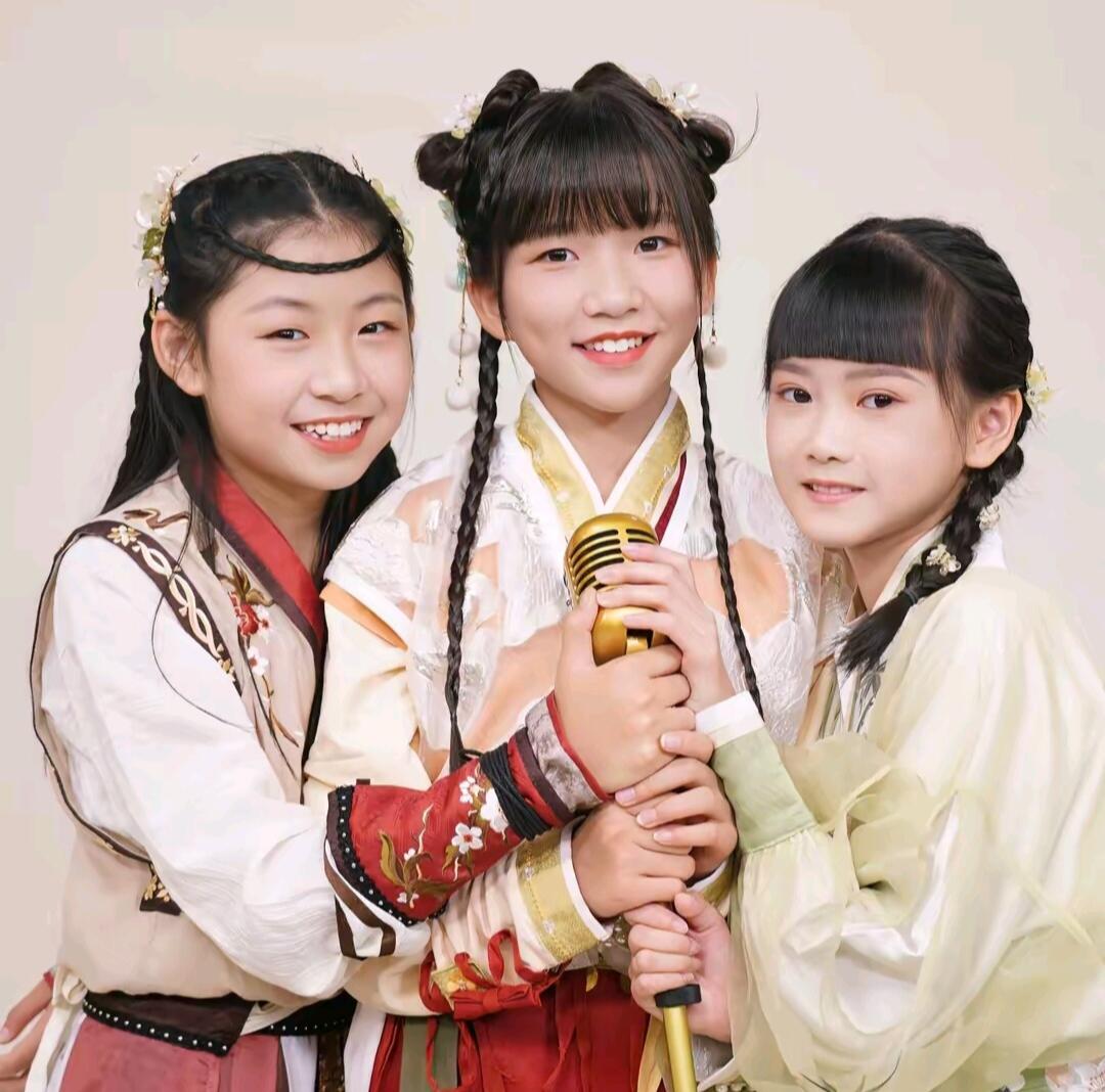 饼星六周年-大饼博士的小星星们应援站